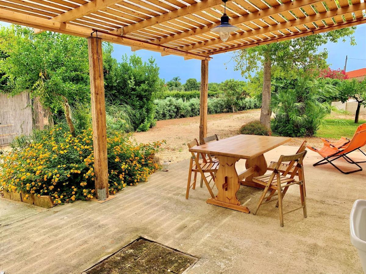 Siciliana Con Piscina 